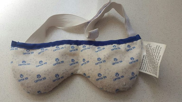 Een warmtemasker voor de ogen